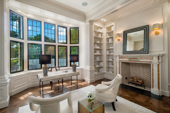 round-hill-manor-3.jpg