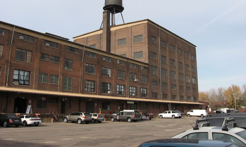 Northrup_King_Building.jpg