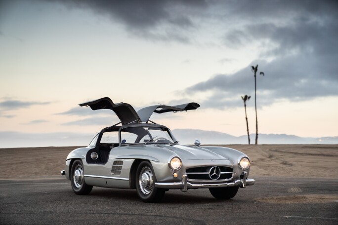 A Subasta el Mercedes-Benz de Adam Levine 1