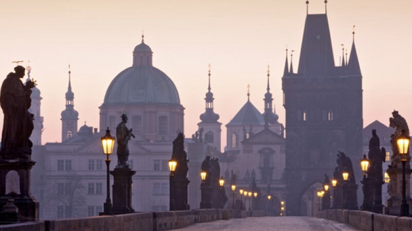 prague charles bridgge
