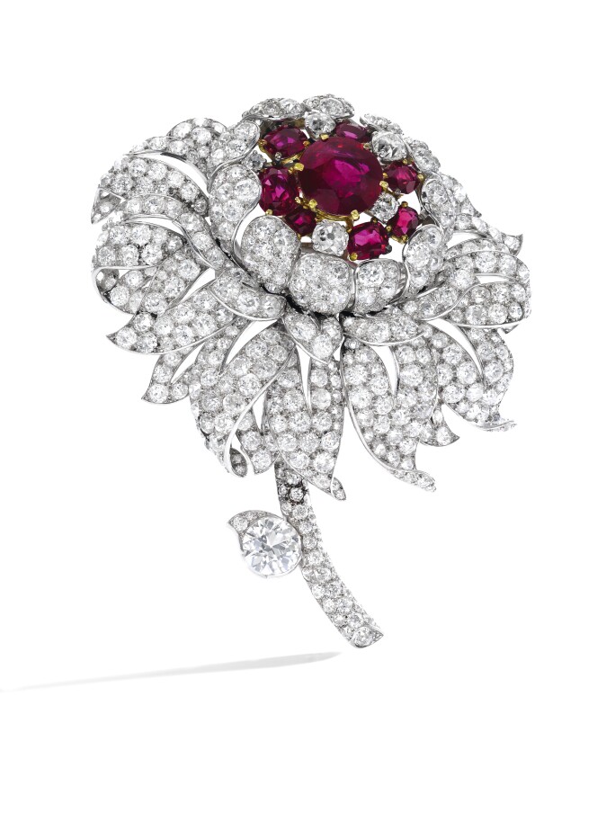 RARE AND IMPORTANT RUBY AND DIAMOND BROOCH, CARTIER, CIRCA 1940. Estimate CHF 400,000-600,000.