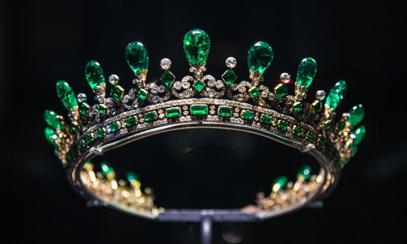 Queen Victoria's Diamond and Emerald Diadem