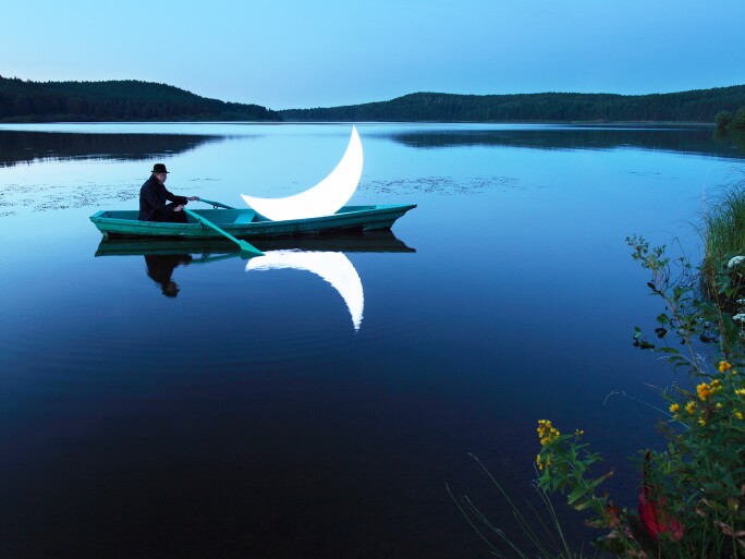 115. 01_Leonid Tishkov_Journey of the Private Moon_2003_2016_Urals.jpg
