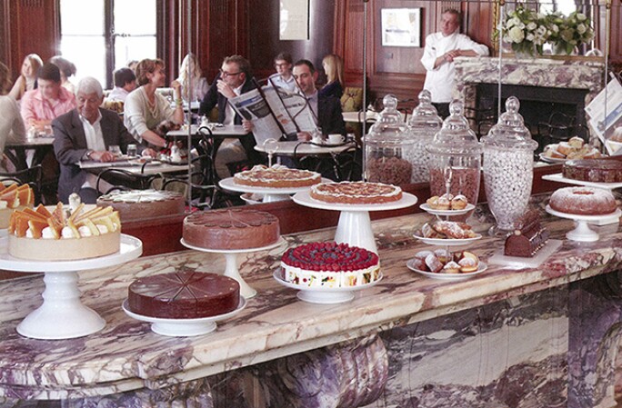 cafe-sabarsky-courtesy-neue-galerie-blog.jpg