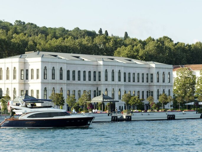 Copyright The Four Seasons Bosphorus.