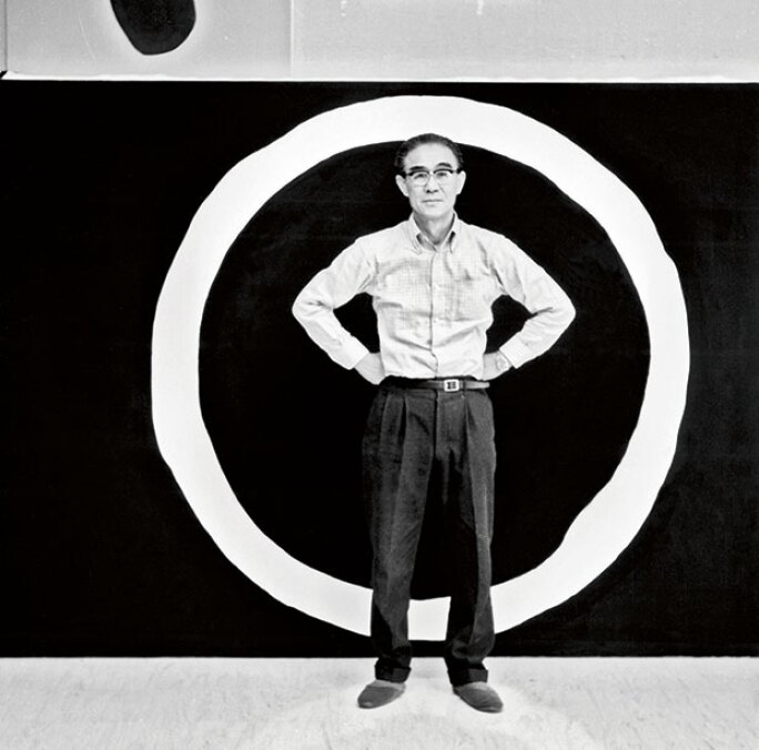 gutai-yoshihara-jiro-circle-painting.jpg