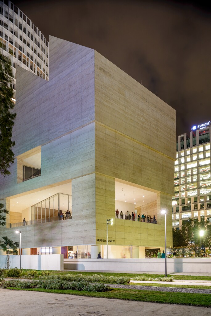 Museo Jumex Exterior 1.jpg