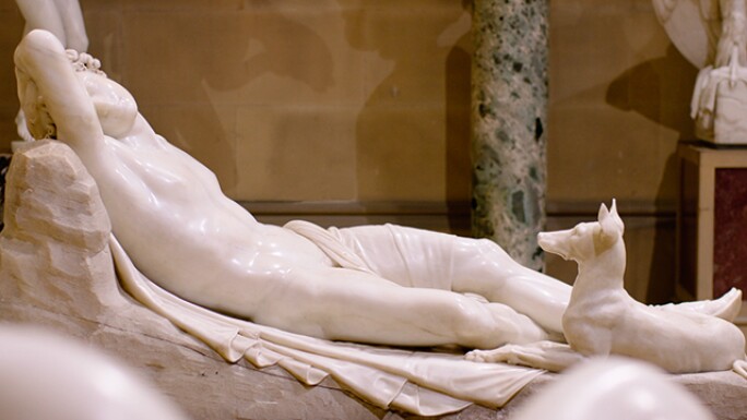 sothebys-stills04.jpg