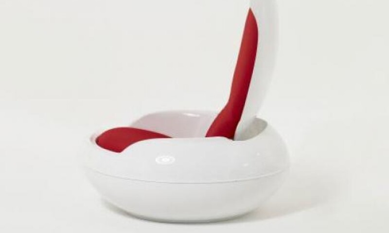 Peter Ghyczy_Garden Egg