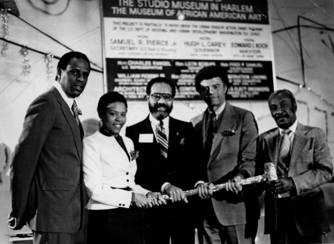 studio-museum-1982-144-ground-breaking-web.jpg