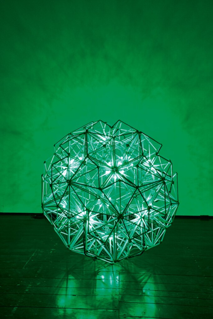 cn-51-green-light-2.jpg
