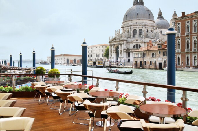 cn-51-riva-lounge-higher-res.jpg