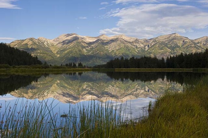 hi-res-jackson-hole-wyoming-prop-id-demn8g.jpg