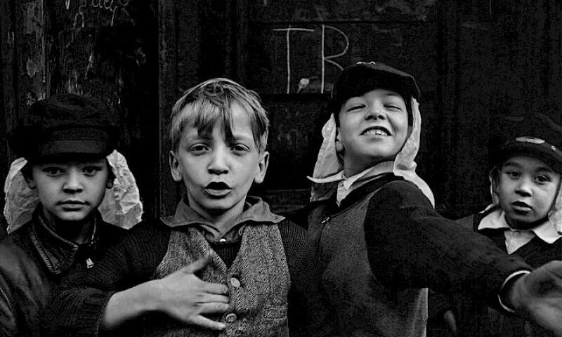 Helen Levitt_Four Boys