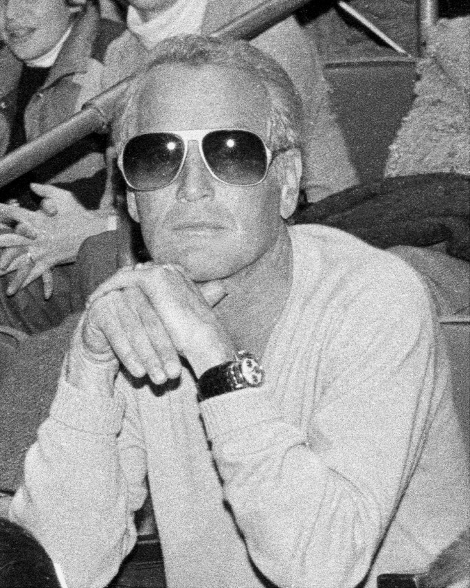 Paul Newman, tried to remain inconspicuous in the audience a