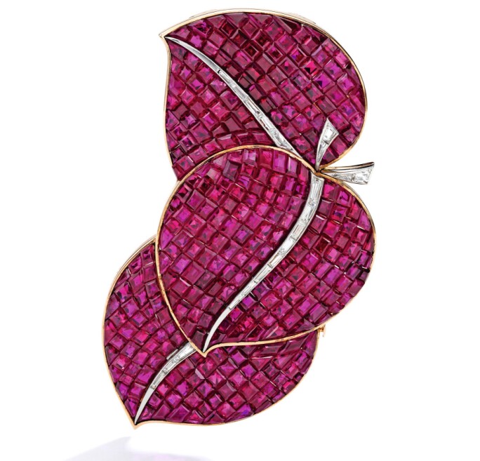 Mystery-Set-Brooch.jpg