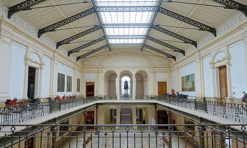 Cinquantenaire_Museum_-_Brussels,_Belgium_-_DSC08856.jpg