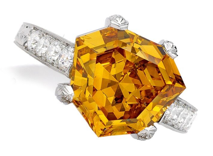 yellow diamond ring in an auction selling yellow diamonds