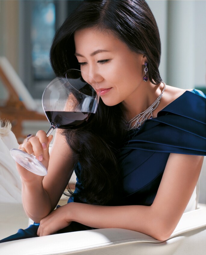 more-can-be-done-sotheby’s-presents-an-evening-of-fine-wine-and-contemporary-art-at-the-2019-the-nature-conservancy-gala-3.jpg