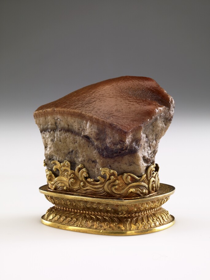 Meat-shaped stone