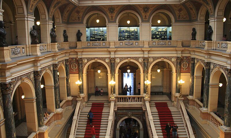Natl_Mus_Prague_Interior