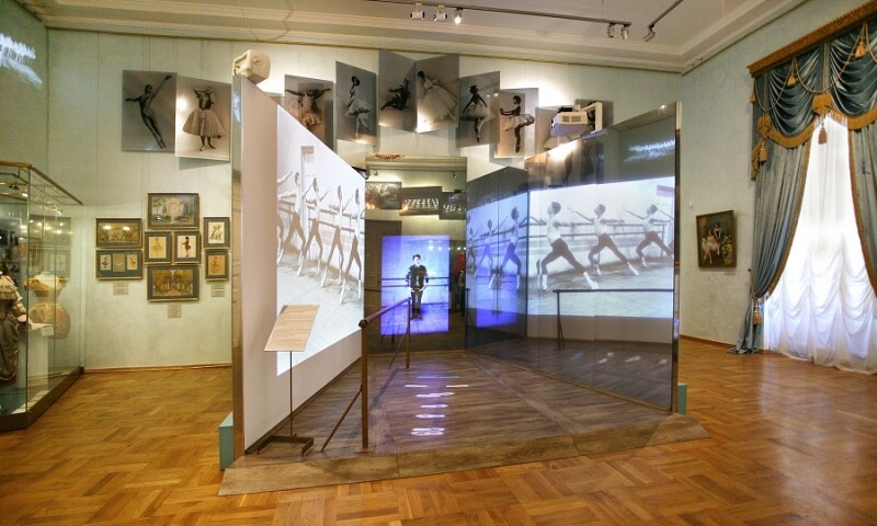 Interior.jpg