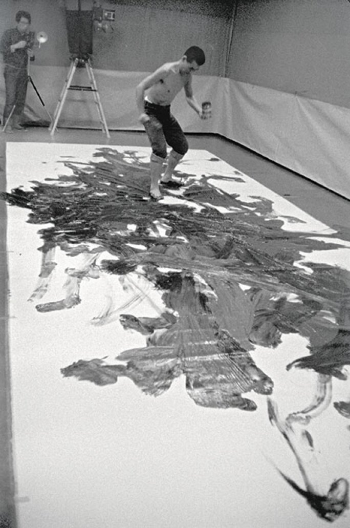 gutai-shiraga-painting-1965.jpg