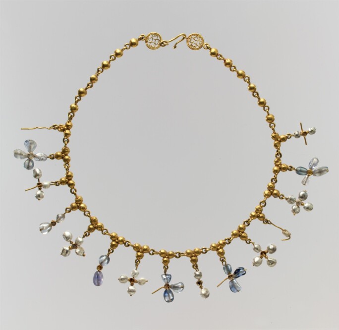 A byzantine necklace with gold and pearls.