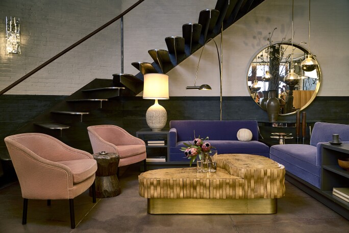Image 1 - vignette by the stairs.jpg