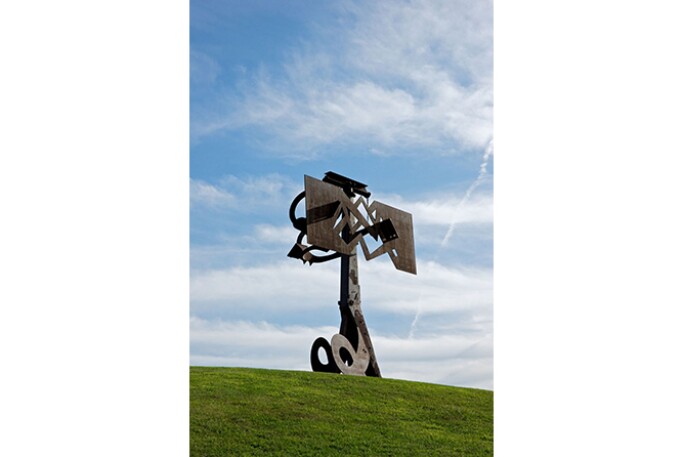 SMN-250817-pix-gm-sculptureparks6-diSuvero.jpg