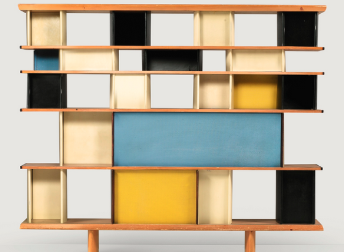 Bauhaus bookcase by Charlotte Perriand in an auction selling vintage furniture