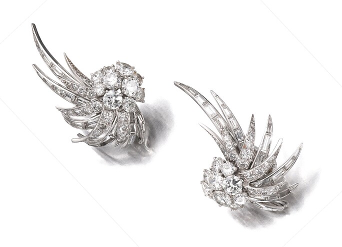 Pair of diamond ear clips, Sterlé, circa 1960. Estimate CHF 20,000-30,000.