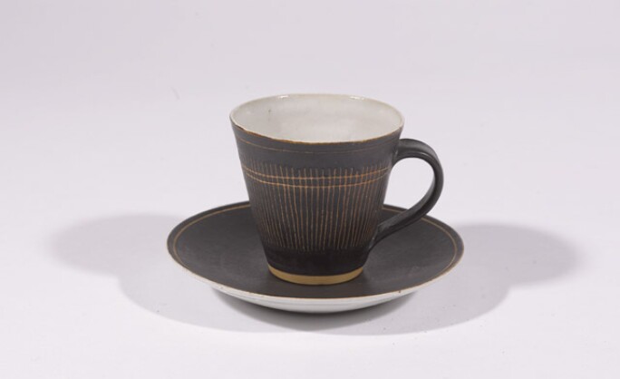 lucie-rie-6.jpg