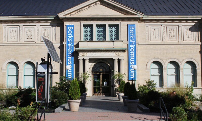 Berkshire_Museum_2013.jpg